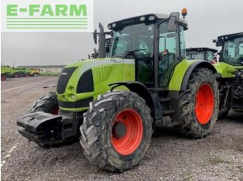 Trator CLAAS Ares 697