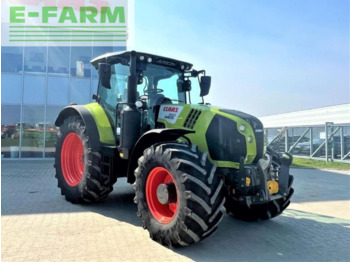 Trator CLAAS Arion 660
