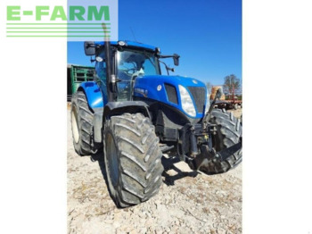 Trator NEW HOLLAND T7.235
