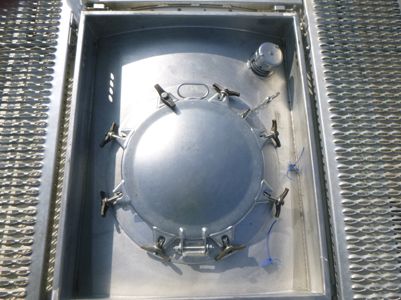 Contentor cisterna, Semireboque Danteco Food tank container inox 20 ft / 25 m3 / 1 comp: foto 15