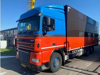 Caminhão furgão DAF XF 105.410 6X2 + LAADKLEP
