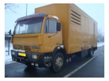 Steyr 17S21 - Caminhão furgão