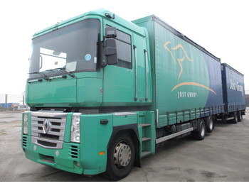 Caminhão toldo Volvo 460
