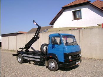  AVIA A 80N-JNK - Caminhão transportador de contêineres/ Caixa móvel