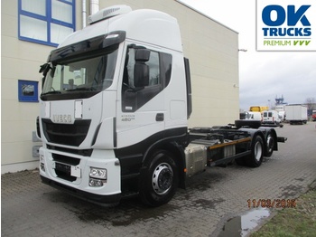 Caminhão transportador de contêineres/ Caixa móvel Iveco Stralis AS260S48Y/FPCM: foto 1
