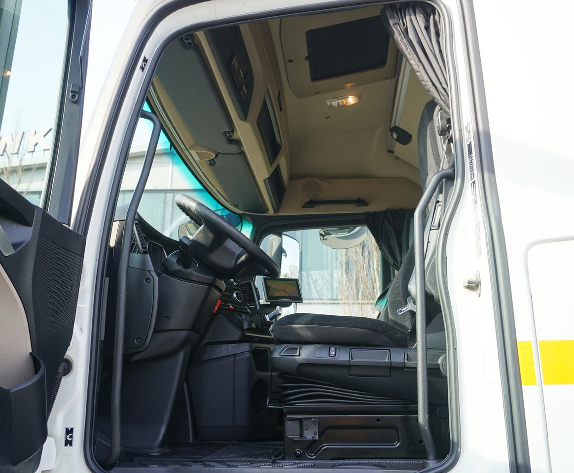 Camião de caixa aberta/ Plataforma MERCEDES-BENZ Actros 2542 E6 6×2 / New tow truck 2024 galvanized: foto 12