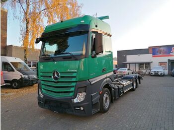 Caminhão transportador de contêineres/ Caixa móvel Mercedes-Benz Actros 2543 6x2 BDF L/L, Mega, Euro6, Retarder: foto 1
