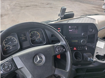 Caminhão polibenne Mercedes-Benz Actros 2646: foto 4