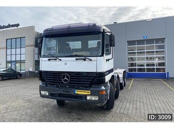 Caminhão chassi Mercedes-Benz Actros 3235 Day Cab, Euro 2, EPS 3 pedals - Full Steel - Big Axles - Hub reduction: foto 1