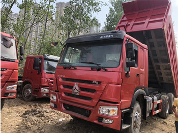 Caminhão basculante para transporte de cemento Sinotruk Howo Dump truck: foto 1