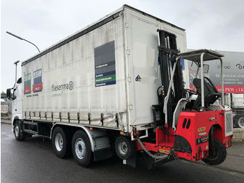 Caminhão com lona Volvo FH460 +Palfinger Mitnahmestapler Portaltüren: foto 1