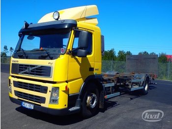 Caminhão chassi Volvo FM9 (export only) 4x2 Växelflak (bg-lyft) -04: foto 1