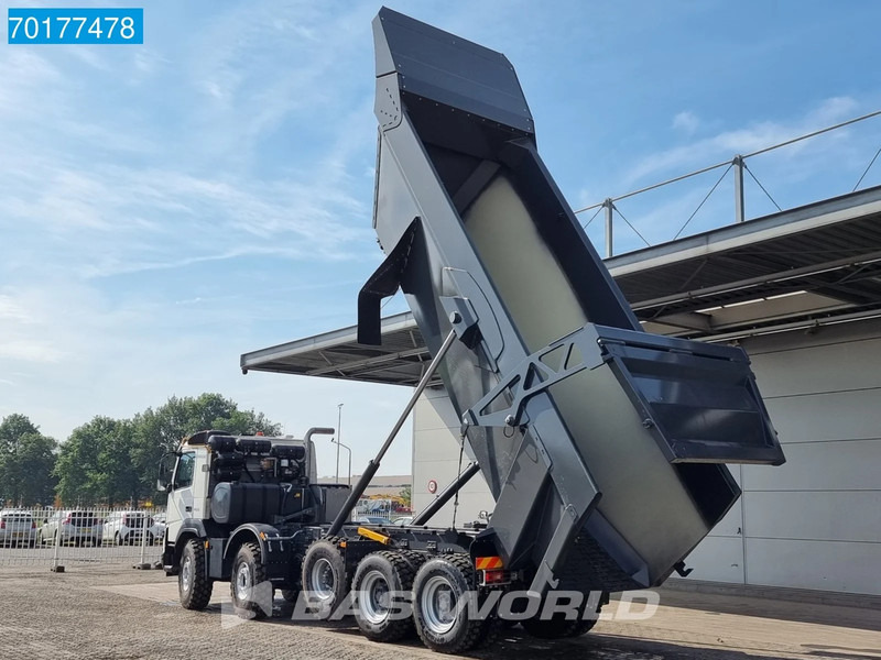 Caminhão basculante nuevo Volvo FMX 460 10X4 50T payload | 30m3 Tipper | Mining dumper: foto 6