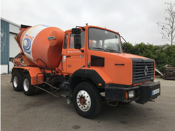 Caminhão betoneira RENAULT C 260