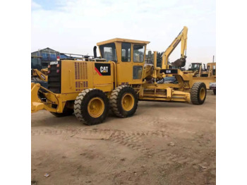 Motoniveladora CATERPILLAR 120K