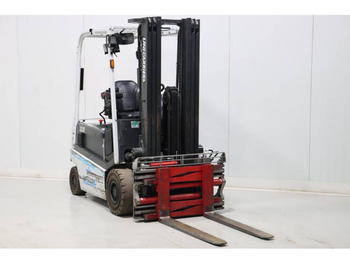 Empilhadeira elétrica UniCarriers 1Q2L25Q