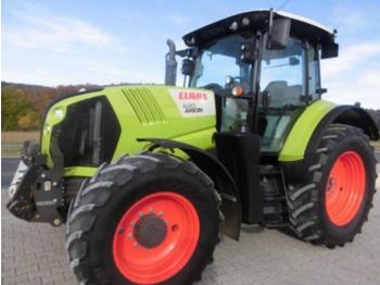 Trator CLAAS ARION 620 CIS: foto 1