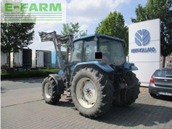 Trator New Holland 5635: foto 5