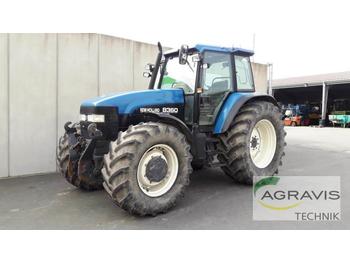 Trator New Holland 8360: foto 1
