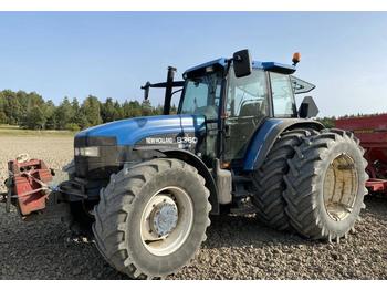 Trator New Holland 8560: foto 1
