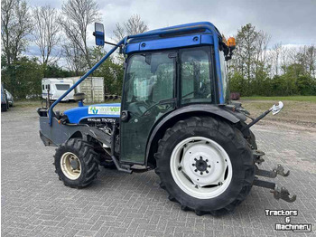 New Holland TN75 V smalspoor tractor - Trator: foto 2