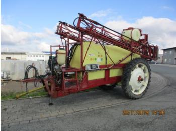Pulverizador de arrastar Hardi TZY3500