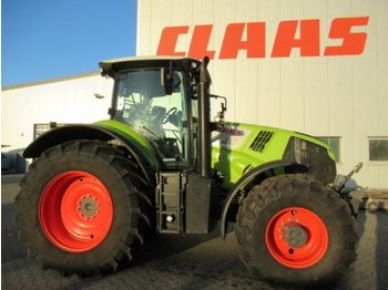 Trator agrícola CLAAS Axion 830