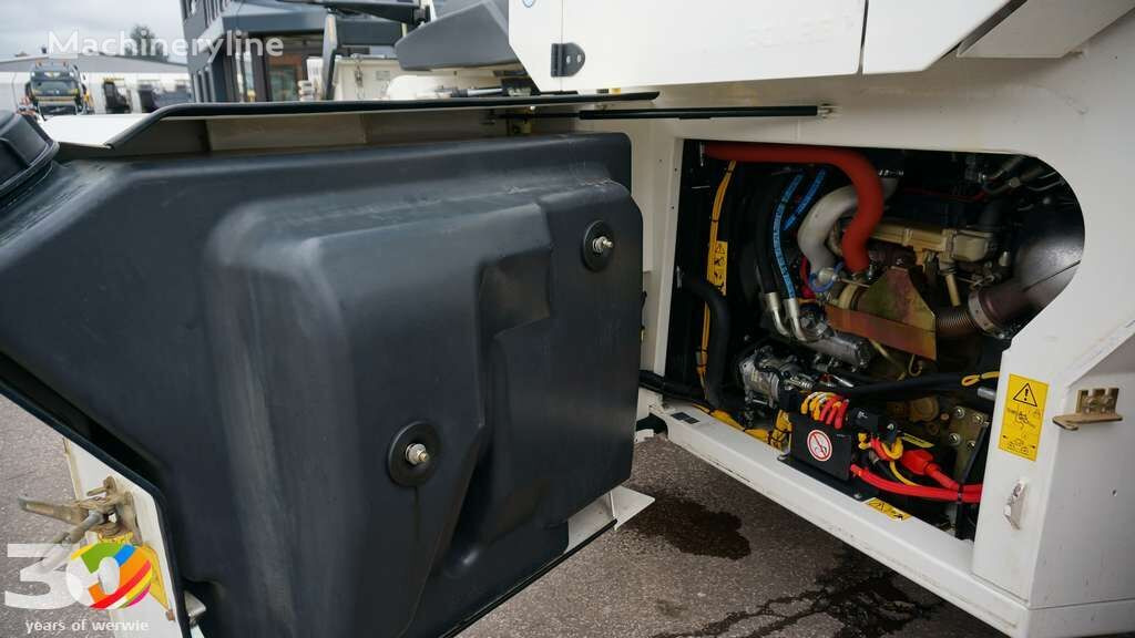Compactador de asfalto BOMAG BW 174 AP-4f AM: foto 18
