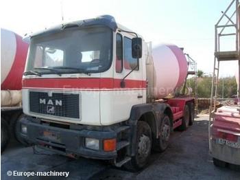 MAN 32322 - Caminhão betoneira
