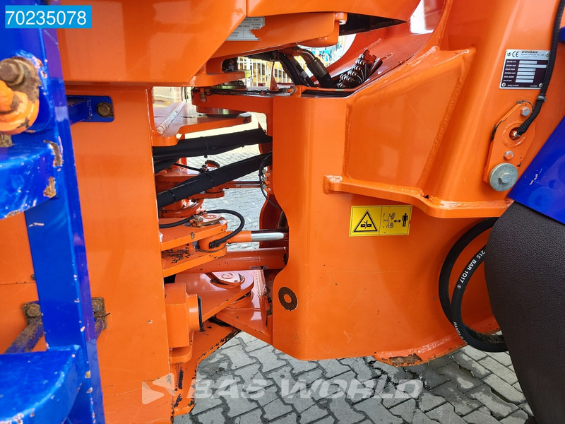 Carregadeira de rodas Doosan DL300 DUTCH DEALER MACHINE - NEW WATER PUMP: foto 18