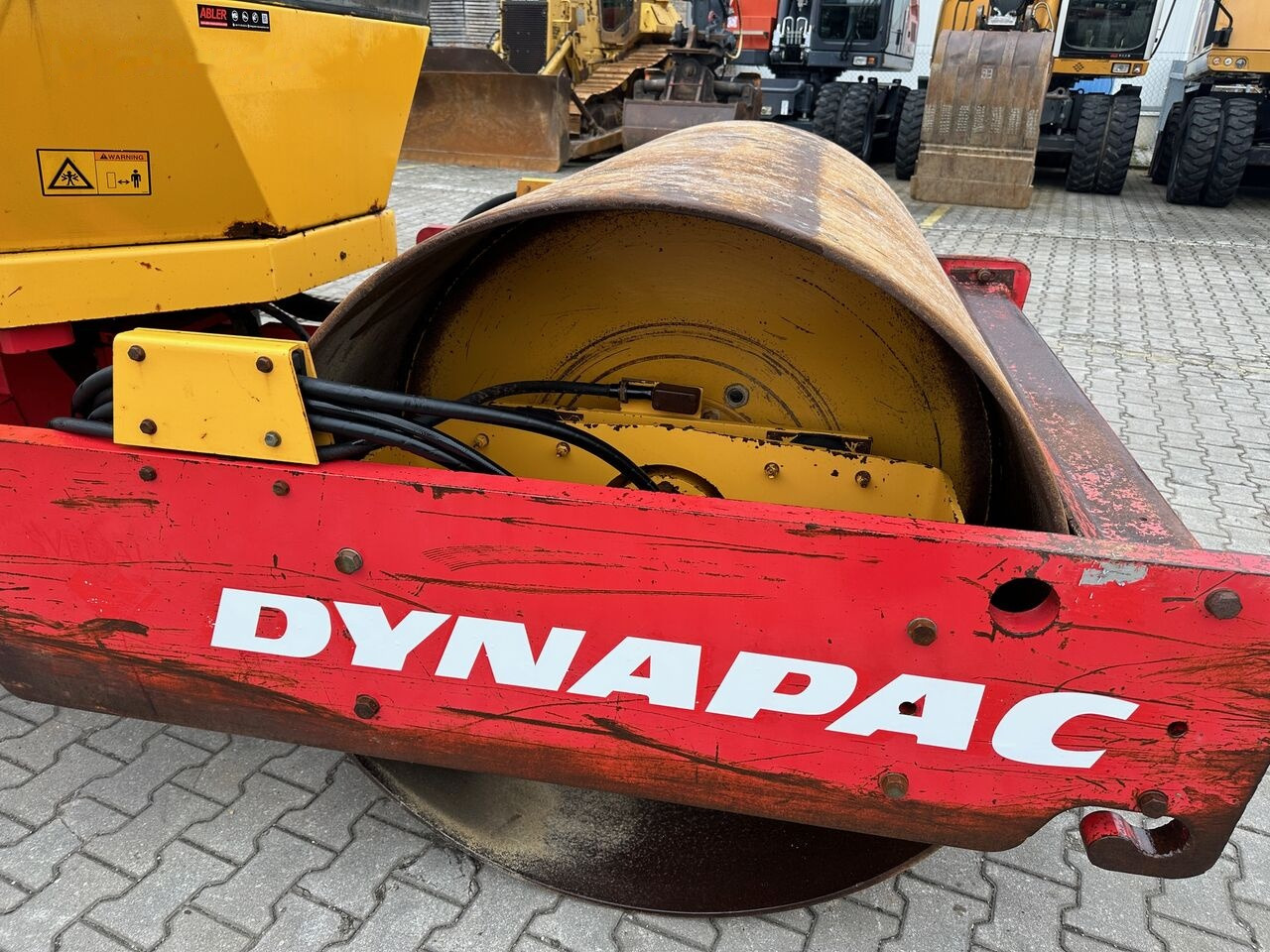 Compactador Dynapac CA 151 Walzenzug 6800 kg: foto 10