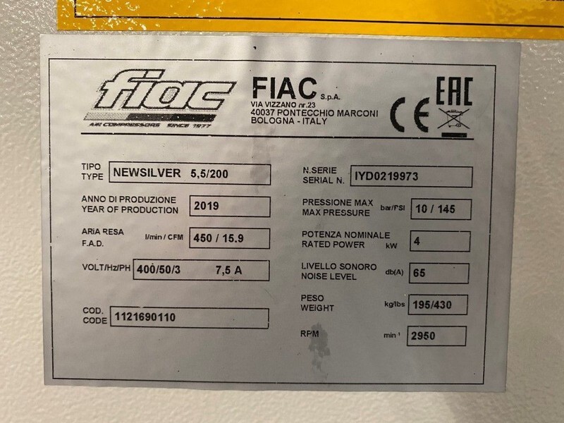 Compressor de ar nuevo Fiac NewSilver 5.5 / 200 Silent 4 kW 450 L / min 10 Bar Elektrische Schroefcompressor met ketel: foto 4