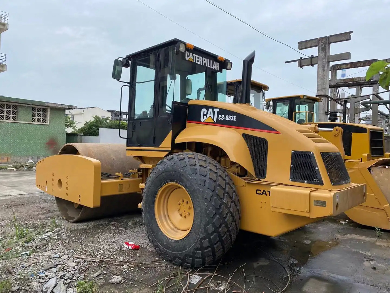 Compactador Japan made Used Caterpillar road roller CS683E earth compactor roller cheap on sale: foto 3