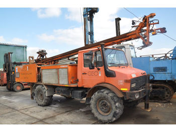 UNIMOG 1300 drilling rig - Máquina de perfuração