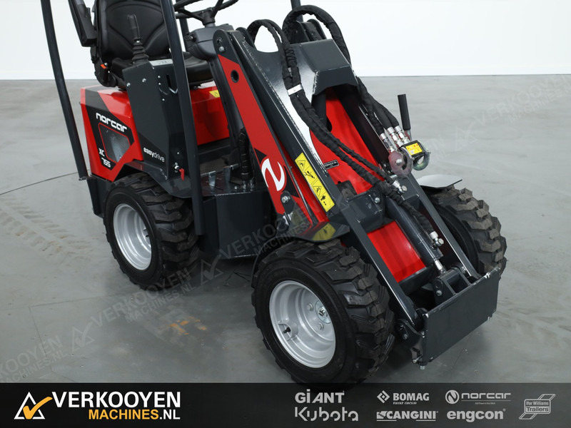 Carregadeira de rodas nuevo NORCAR 755XC Minishovel ACTIE: foto 9