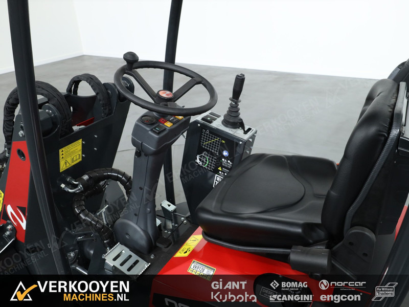 Carregadeira de rodas nuevo NORCAR 755XC Minishovel ACTIE: foto 17