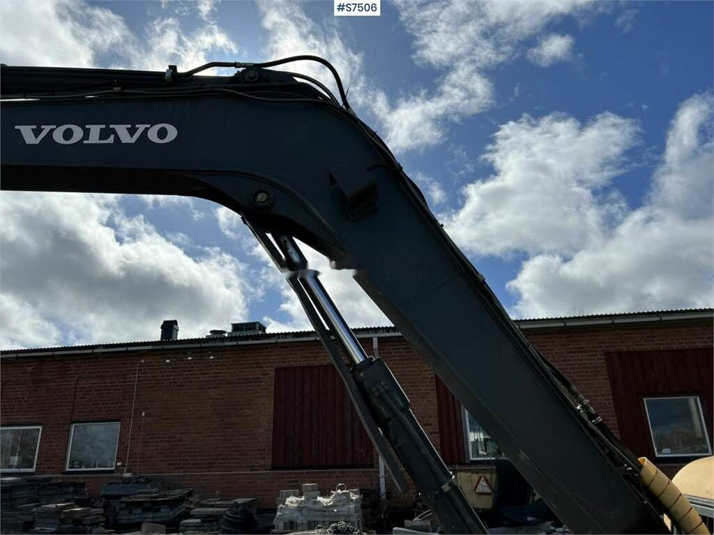 Escavadora de rastos Volvo ECR88 Plus Excavator SEE VIDEO: foto 24
