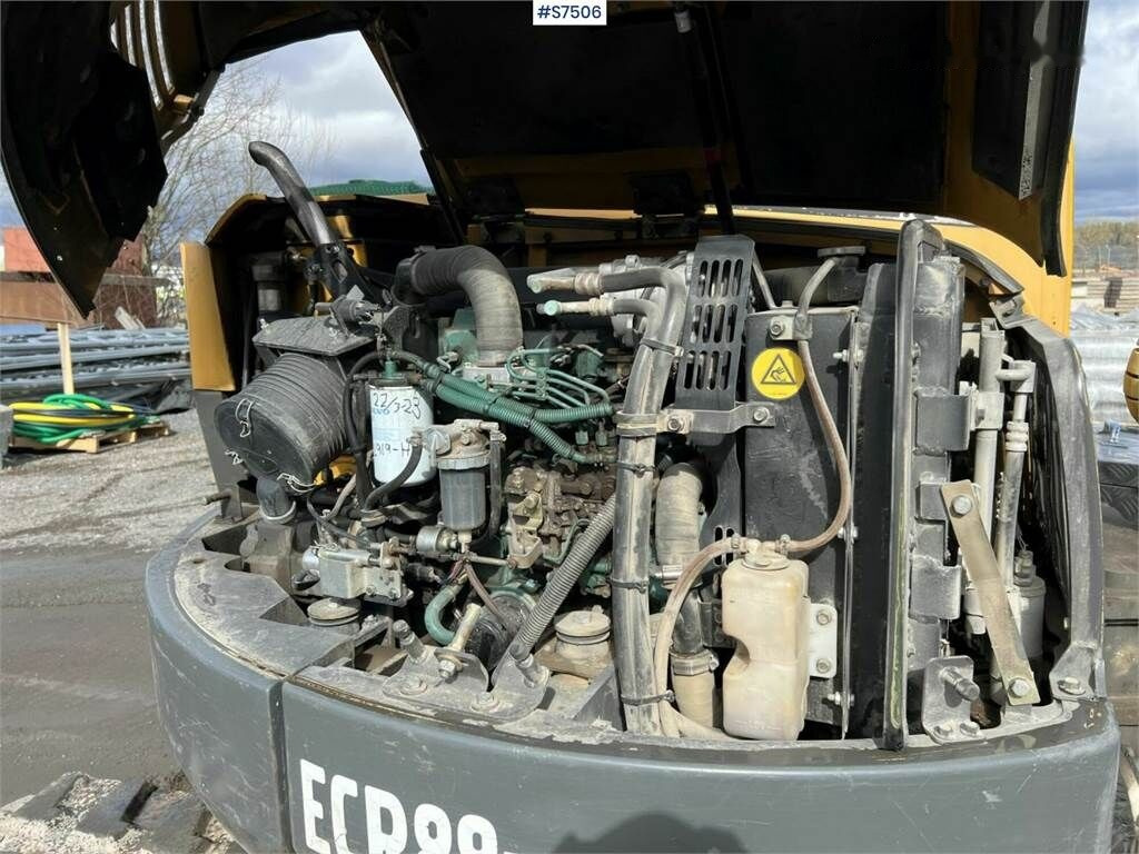 Escavadora de rastos Volvo ECR88 Plus Excavator SEE VIDEO: foto 10
