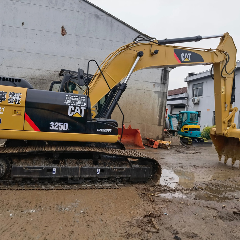 Escavadora de rastos caterpillar 325D used excavators second hand 325D excavators 330D 320D 320D2 330D for sale: foto 2