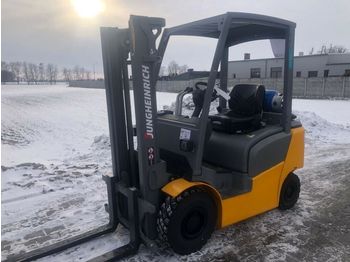 Empilhadeira de 4 rodas Jungheinrich TFG320