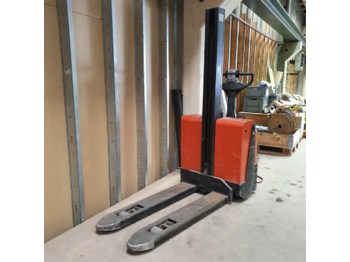 Empilhador BT SWE 080L