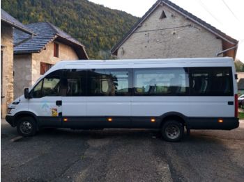 Micro-ônibus, Furgão de passageiros IVECO A50C17: foto 1