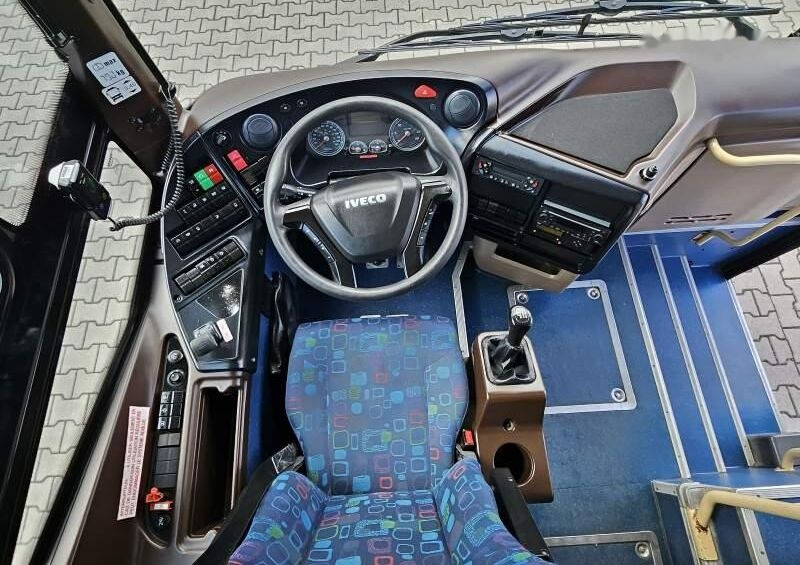 Ônibus suburbano IVECO CROSSWAY: foto 35