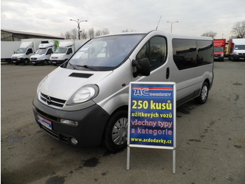 Opel Vivaro 9 sitze klima,automatik  - Micro-ônibus