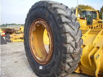 Michelin XHD1 24.00R49 ** with rim - Jantes e pneus