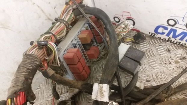 Cables/ Wire harness de Trator Landini Mythos Tdi 115 Cab Fuse Box Wiring Loom Set: foto 9