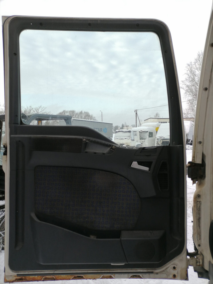 Cabine e interior de Caminhão MAN Cab TG460: foto 10