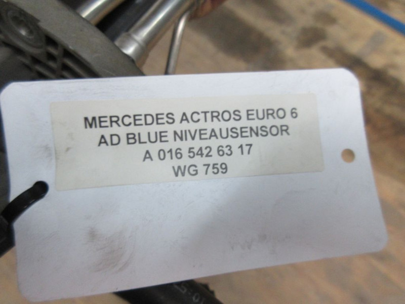 Fornecimento de combustível de Caminhão Mercedes-Benz ACTROS A 016 542 63 17 ADBLUE SENSOR EURO 6: foto 2