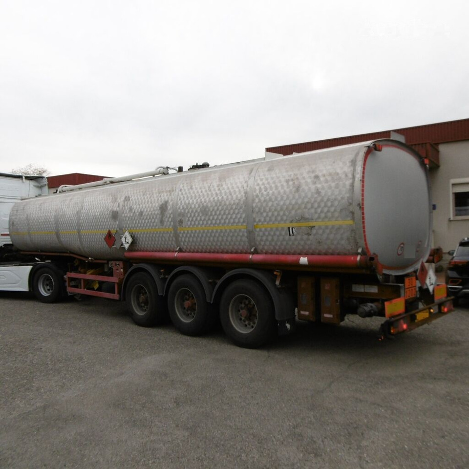 Semirreboque tanque para transporte de combustível Acerbi: foto 4