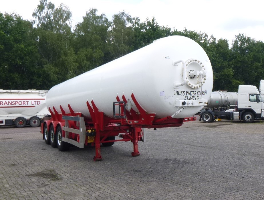 Semirreboque tanque para transporte de gás Clayton Gas tank steel 31.8 m3 (low pressure 10 bar): foto 2